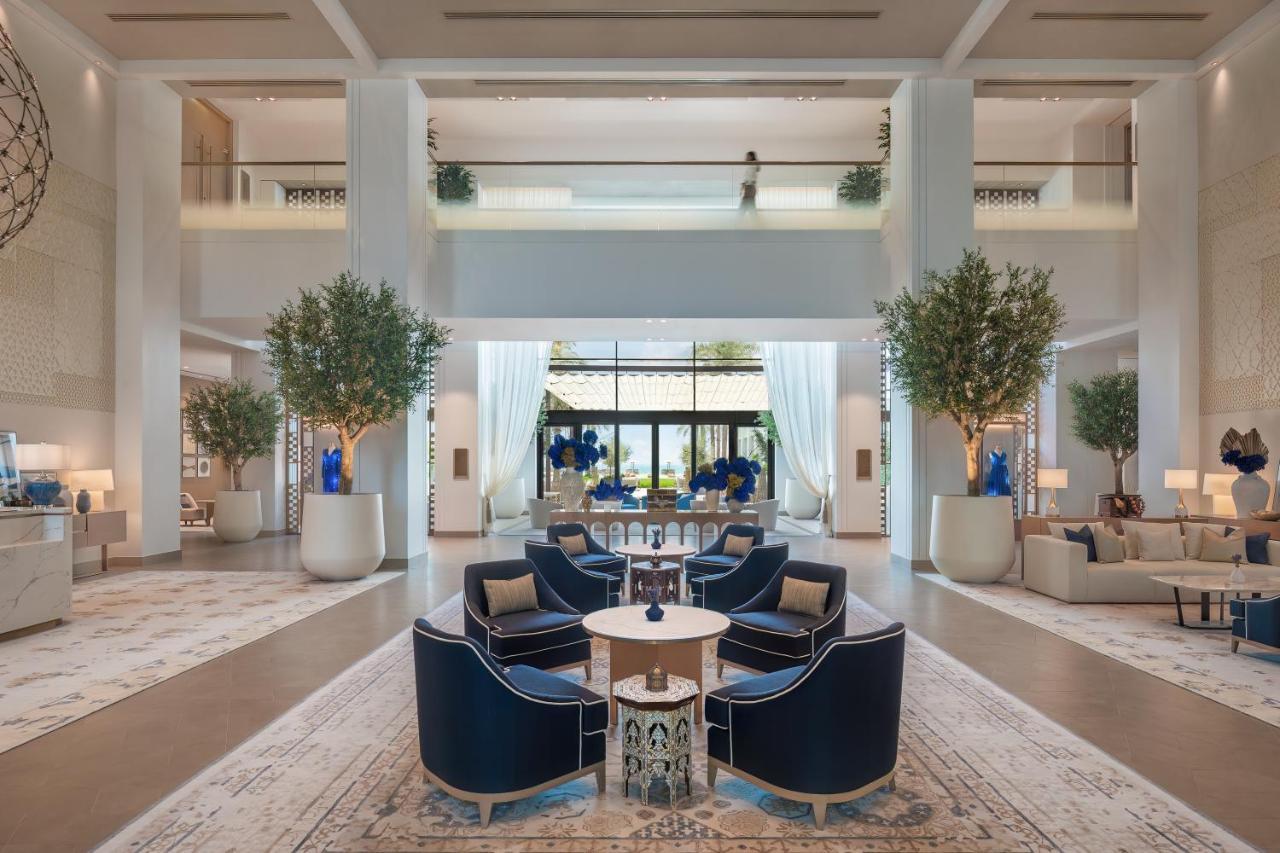 Palace Beach Resort フジャイラ エクステリア 写真 The lobby of the hotel