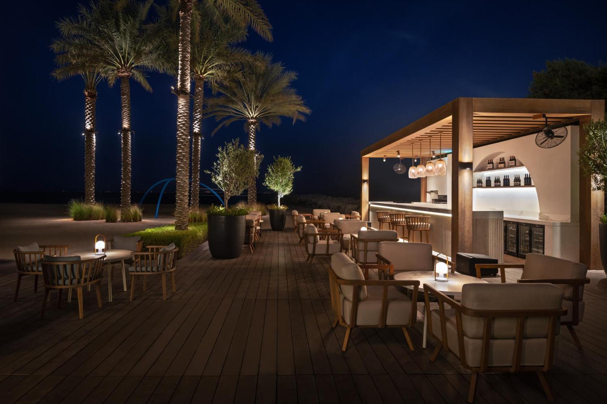 Palace Beach Resort フジャイラ エクステリア 写真 The Beach